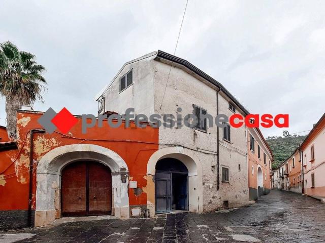 Appartamento in vendita di 130 m² in Via Casamassaro, 14