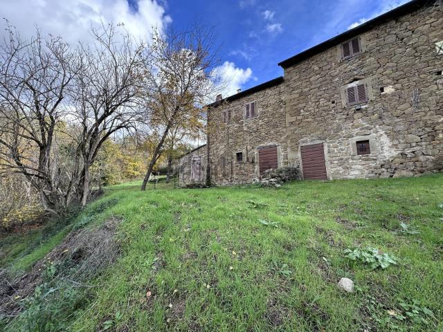Appartamento in vendita di 130 m² in Via Centrale Volterrano