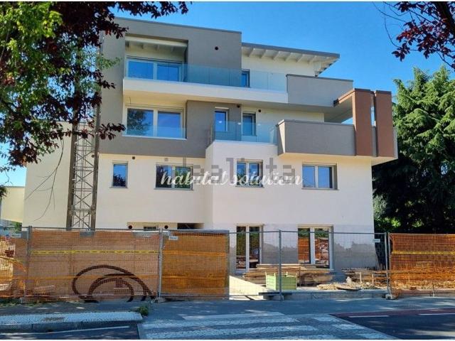 Appartamento in vendita di 130 m² in Via Cesare Battisti, 142