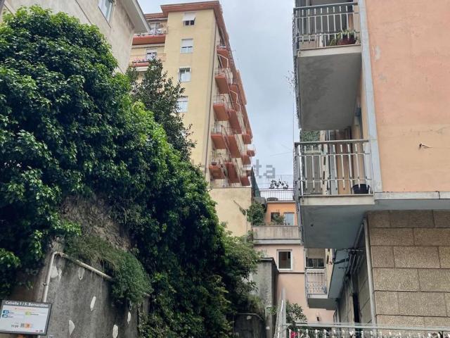 Appartamento in vendita di 130 m² in Via Cesare Cabella, 22