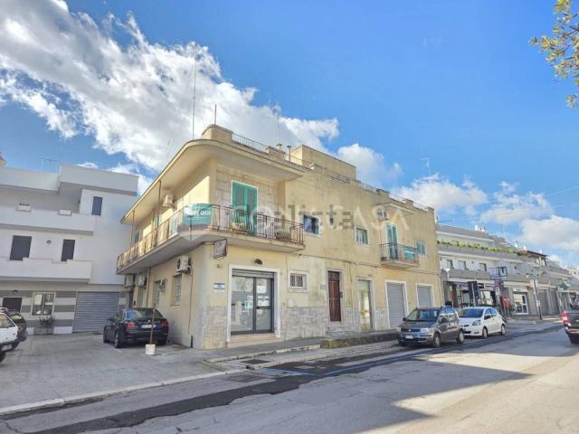 Appartamento in vendita di 130 m² in Via Cisternino, 122