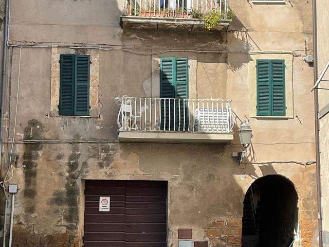 Appartamento in vendita di 130 m² in Via Clementini, 16