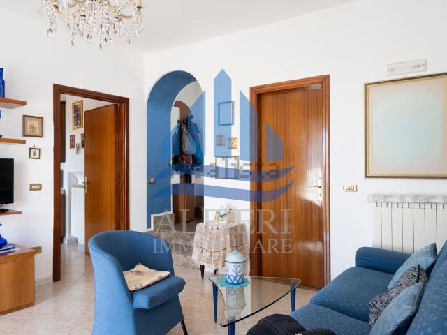 Appartamento in vendita di 130 m² in Via Crocevia, 5