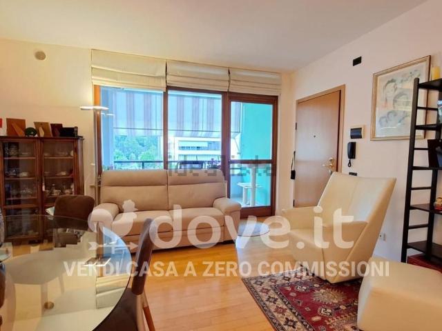 Appartamento in vendita di 130 m² in Via A. Veretti, 5
