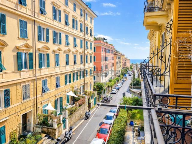 Appartamento in vendita di 130 m² in Via Ameglia