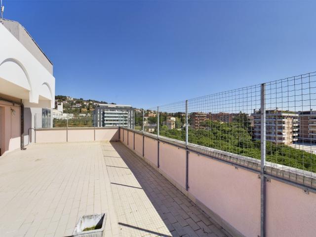 Appartamento in vendita di 130 m² in Via Antimo Liberati