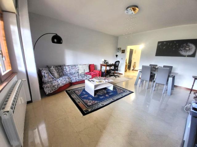 Appartamento in vendita di 130 m² in Via Antonio Maria Lorgna