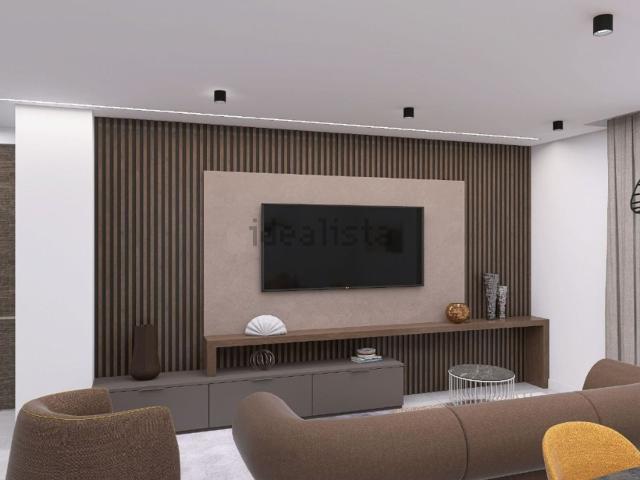 Appartamento in vendita di 130 m² in Via Antonino D&apos Antona, 20
