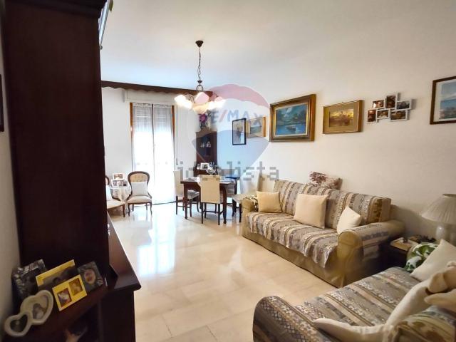 Appartamento in vendita di 130 m² in Via Albino Cei, 10
