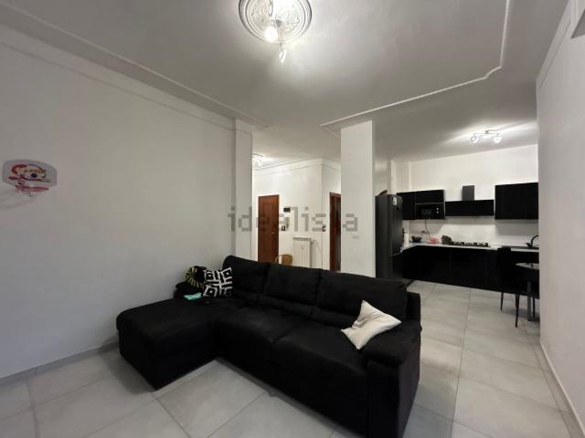 Appartamento in vendita di 130 m² in Via Alessandro Manzoni, 82