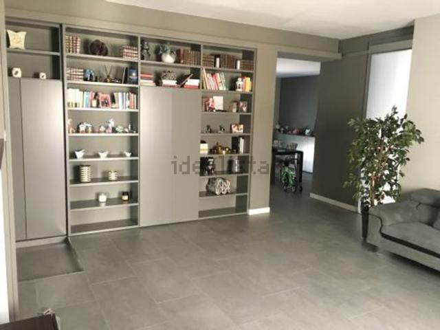 Appartamento in vendita di 130 m² in Via Aquileia