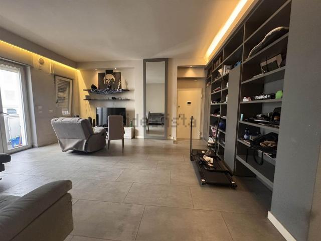 Appartamento in vendita di 130 m² in Via Aquileia