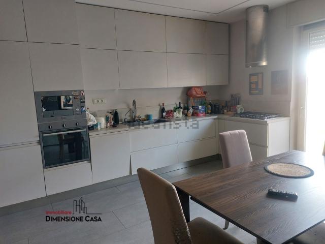 Appartamento in vendita di 130 m² in Via Aquileia