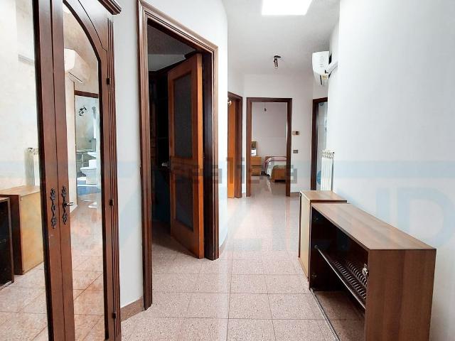 Appartamento in vendita di 130 m² in Via Argentina