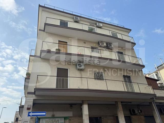 Appartamento in vendita di 130 m² in Via Armando Diaz