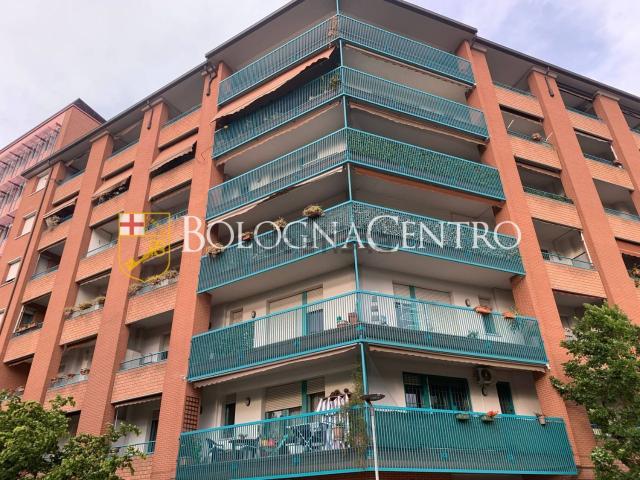 Appartamento in vendita di 130 m² in Via Athos Bellettini