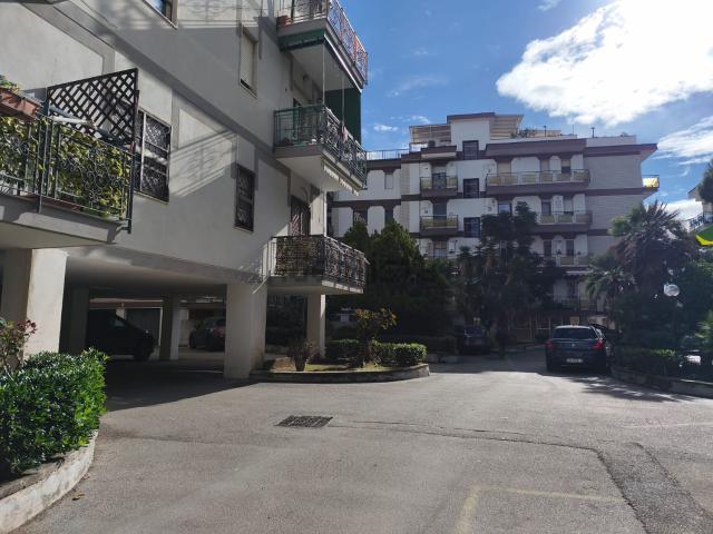 Appartamento in vendita di 130 m² in Via Bonaventura Zumbini, 18