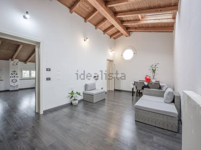 Appartamento in vendita di 130 m² in Via Bosco