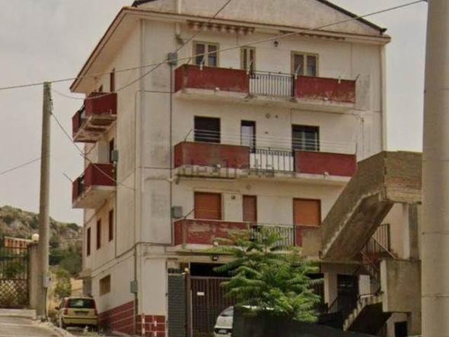 Appartamento in vendita di 130 m² in Via Babbaurra