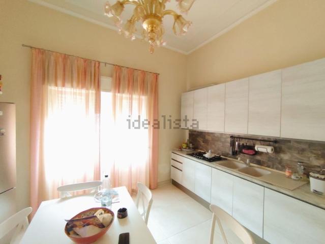 Appartamento in vendita di 130 m² in Via Belisario Acquaviva