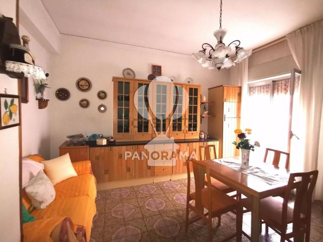 Appartamento in vendita di 130 m² in Via Benvenuto Cellini, 9