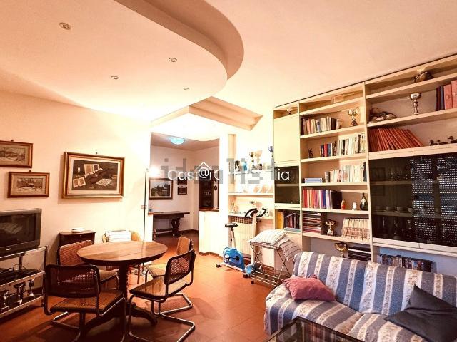 Appartamento in vendita di 130 m² in Via Bino Binazzi, 1