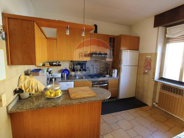 Appartamento in vendita di 130 m² in Via Gaetano Donizetti, 20