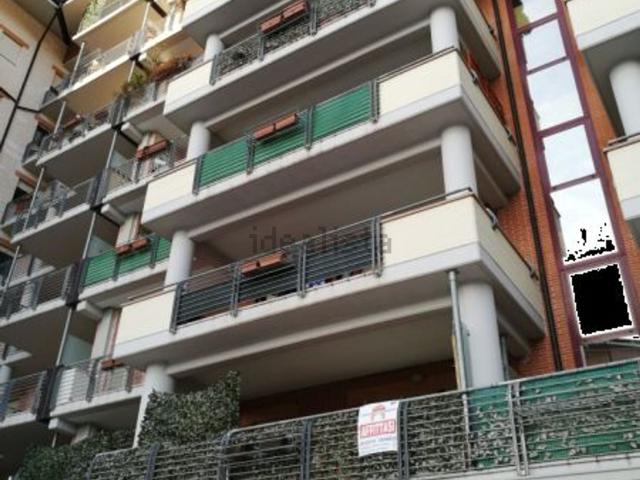 Appartamento in vendita di 130 m² in Via Gaetano Scardocchia, 14