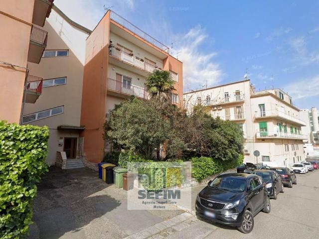 Appartamento in vendita di 130 m² in Via Gagarin