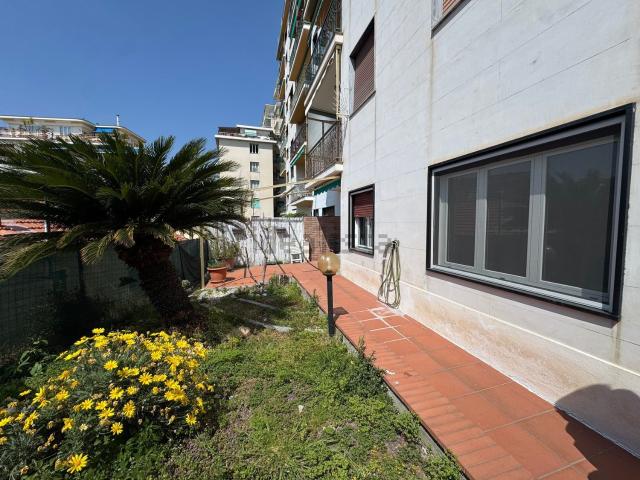 Appartamento in vendita di 130 m² in Via Galileo Galilei, 500