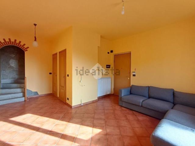 Appartamento in vendita di 130 m² in Via Generale Francesco Strata, 30