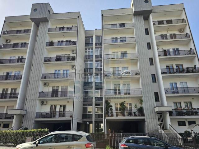 Appartamento in vendita di 130 m² in Via Gesualdo da Venosa