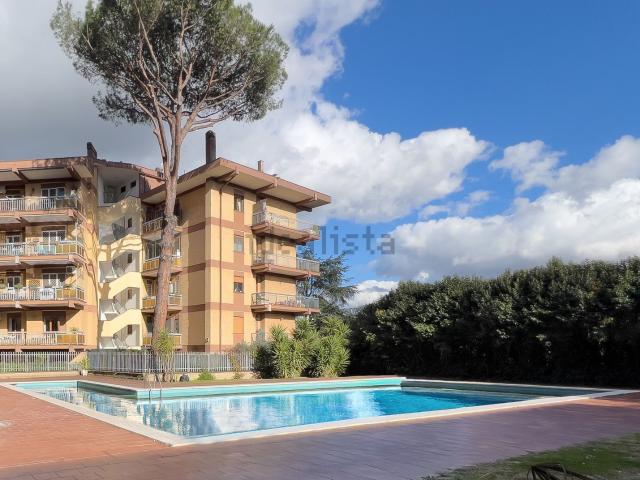Appartamento in vendita di 130 m² in Via Giulio Galli, 14