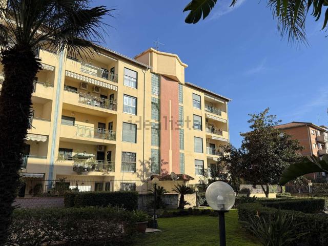 Appartamento in vendita di 130 m² in Via Giuseppe Antonio Borgese, 4