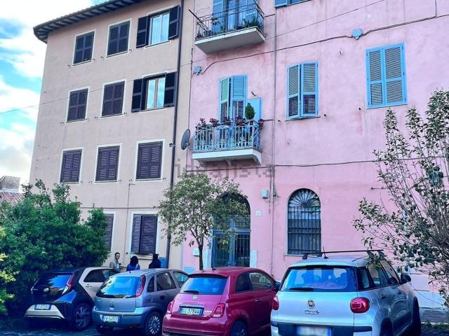 Appartamento in vendita di 130 m² in Via Giuseppe Garibaldi