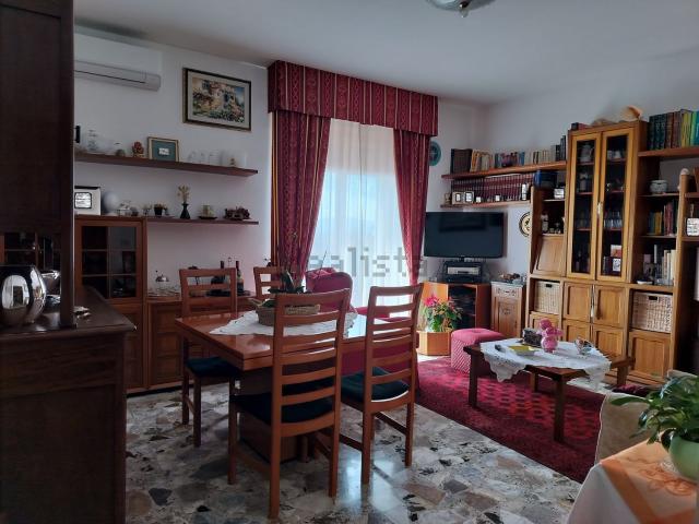 Appartamento in vendita di 130 m² in Via Giuseppe Giusti, 43