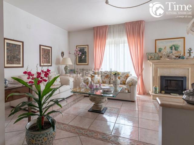 Appartamento in vendita di 130 m² in Via Giuseppe Verdi, 3