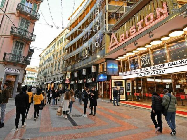 Appartamento in vendita di 130 m² in Via Giacomo Matteotti