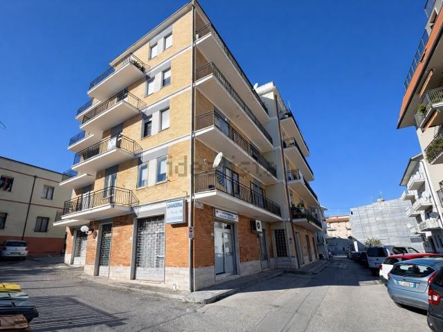 Appartamento in vendita di 130 m² in Via Gian Battista Vico