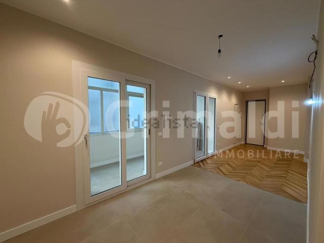 Appartamento in vendita di 130 m² in Via Gioacchino di Marzo, 37