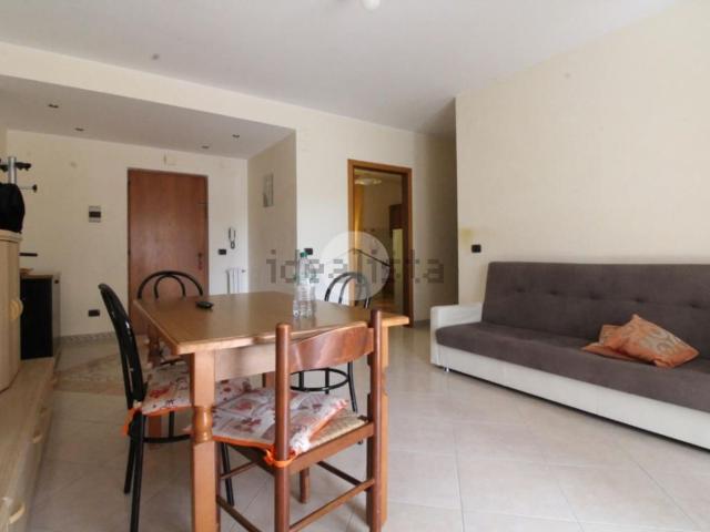 Appartamento in vendita di 130 m² in Via Giosuè Carducci, 124