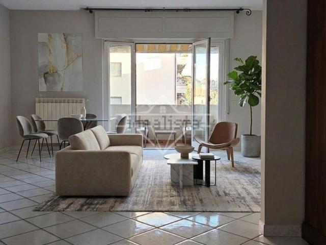 Appartamento in vendita di 130 m² in Via Giovan Pietro, 16