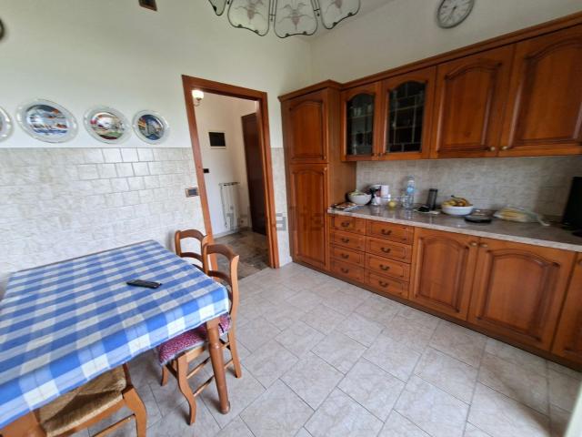 Appartamento in vendita di 130 m² in Via Giovanni Battista Grassi, 30