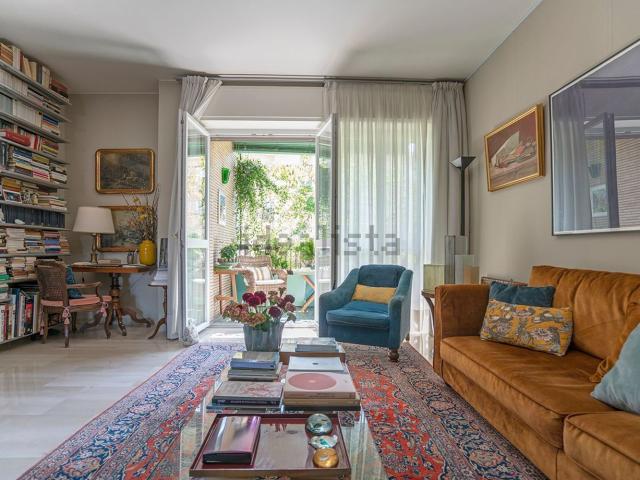 Appartamento in vendita di 130 m² in Via Giovanni Battista Soresina, 12