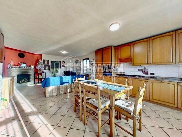 Appartamento in vendita di 130 m² in Via Grange, 168