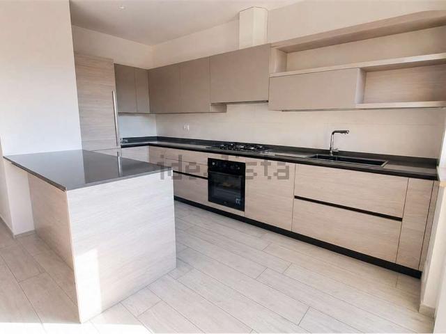 Appartamento in vendita di 130 m² in Via Grecia, 19