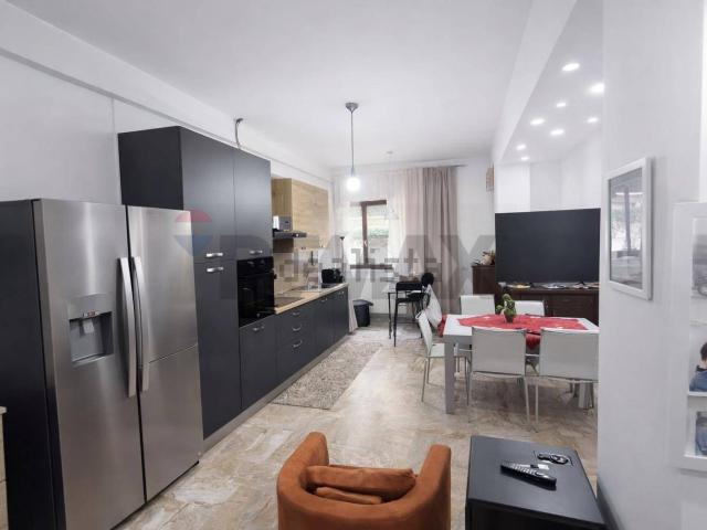 Appartamento in vendita di 130 m² in Via Guglielmo Marconi, 12