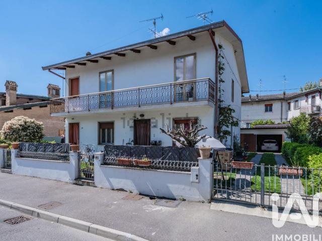 Appartamento in vendita di 130 m² in Via Guinea, 9