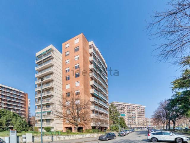 Appartamento in vendita di 130 m² in Via Domenico Girolamo Induno, 2