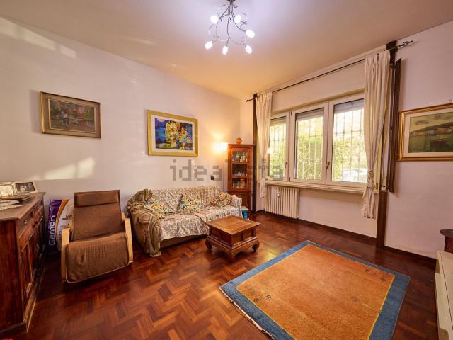Appartamento in vendita di 130 m² in Via Domokos, 4